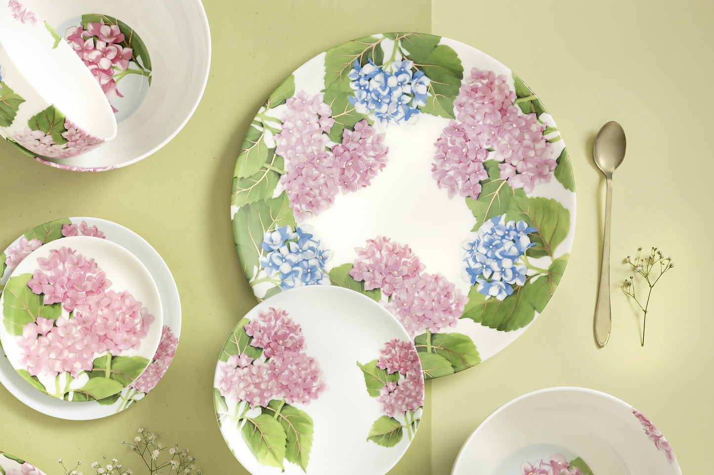 Blissful Bloom Circular Platter