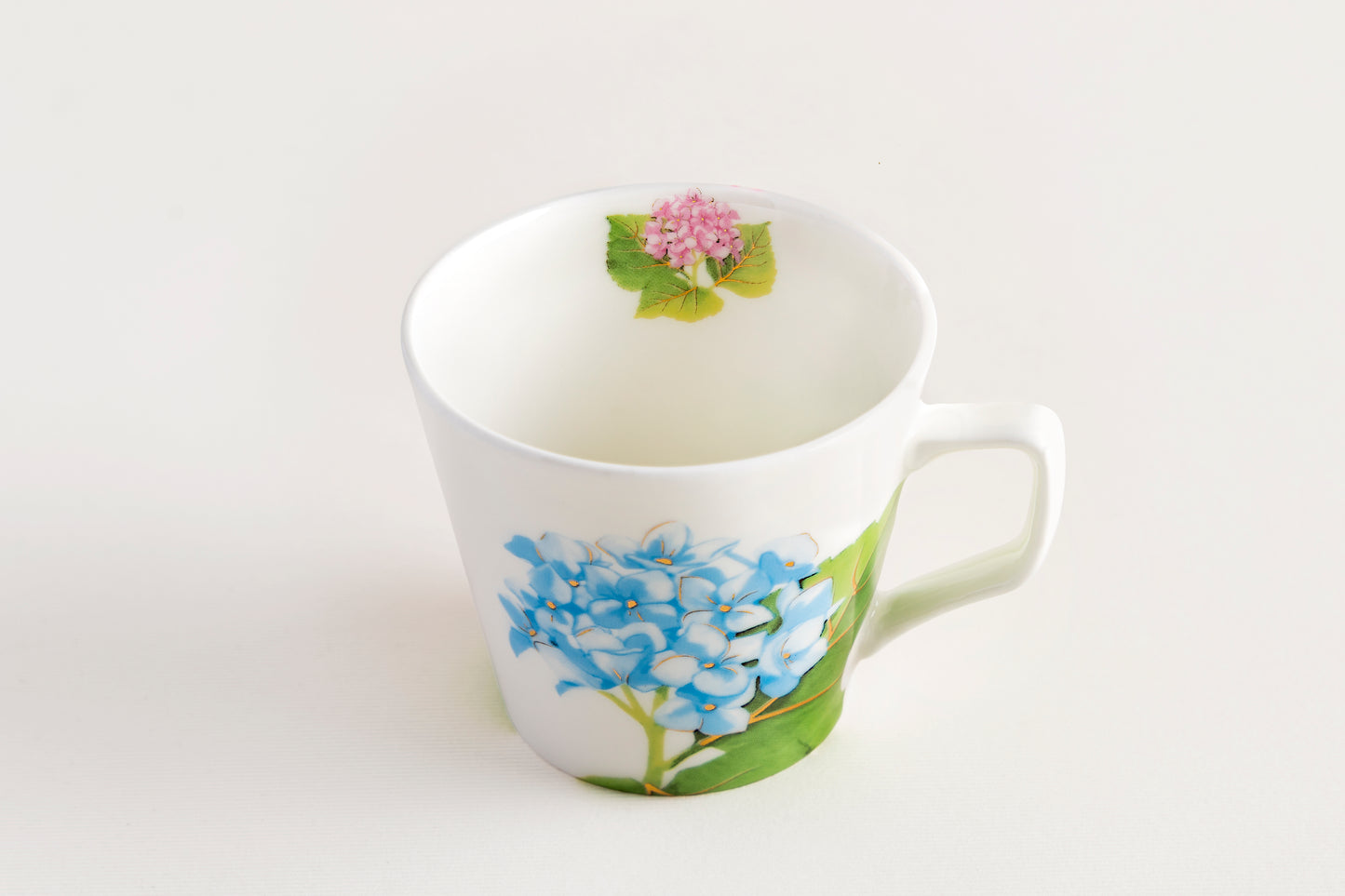 Blissful Bloom Tea Cup - Set of 4