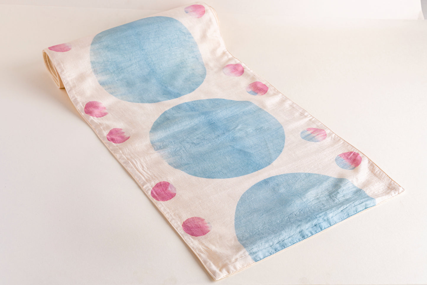 Supper Club x Two Up Two Down Blissful Bloom Table Runner Circles